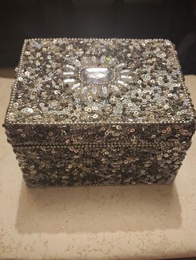 Sequin and Gem Embellished Jewelry Box - Silver Sparkle
